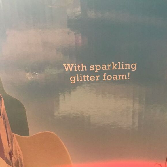 Disney Family Crafts Elsa’s Ice Palace - Picture 5 of 7